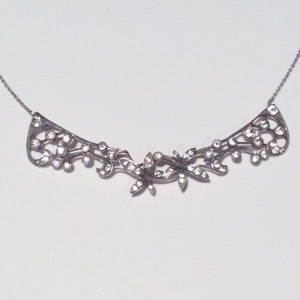 Antique Silver Paste Flower Choker Necklace