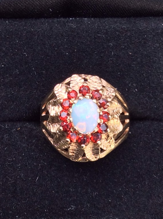 Vintage Opal and Garnet Flower Ring - 9ct - image 4