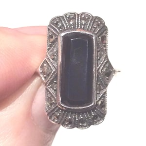 Art Deco 1920’s  Onyx Marcasite Silver Ring