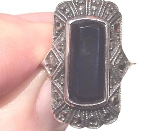 Art Deco 1920’s  Onyx Marcasite Silver Ring