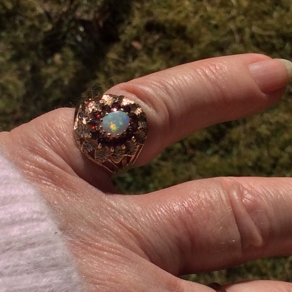 Vintage Opal and Garnet Flower Ring - 9ct - image 7