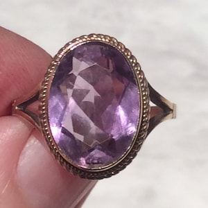 Antique Vintage Amethyst Gold Ring -9ct