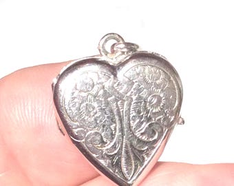 Vintage Heart Engraved Swirl Silver Locket