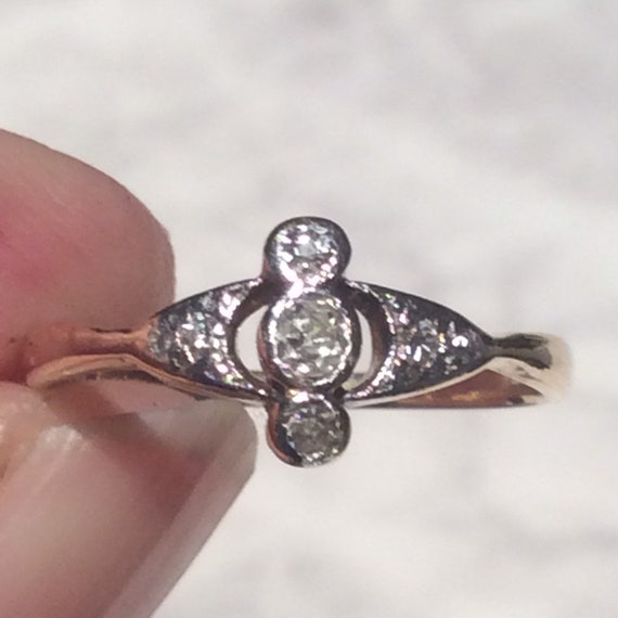 Antique Art Deco Diamond Gold Ring -18ct - image 1