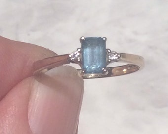 Antique Vintage Topaz  Diamond Gold Ring -9ct