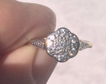 Antique Art Deco Diamond Daisy Gold Ring -18ct