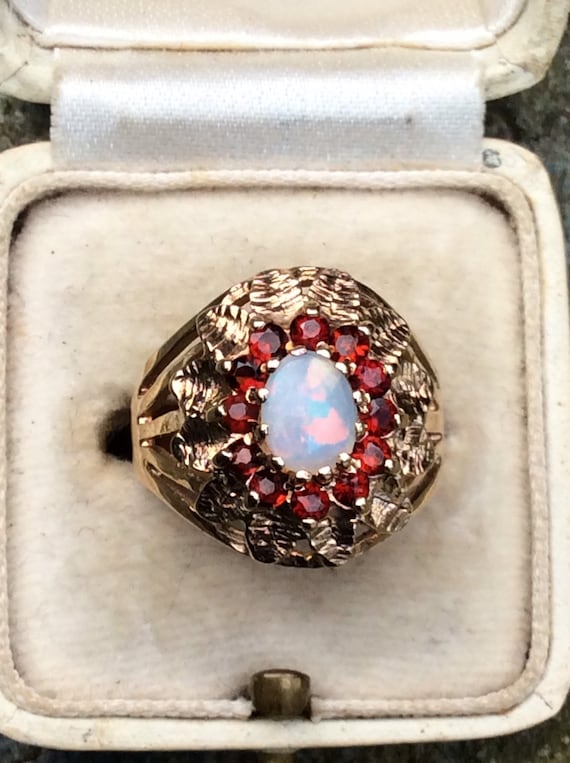 Vintage Opal and Garnet Flower Ring - 9ct - image 5