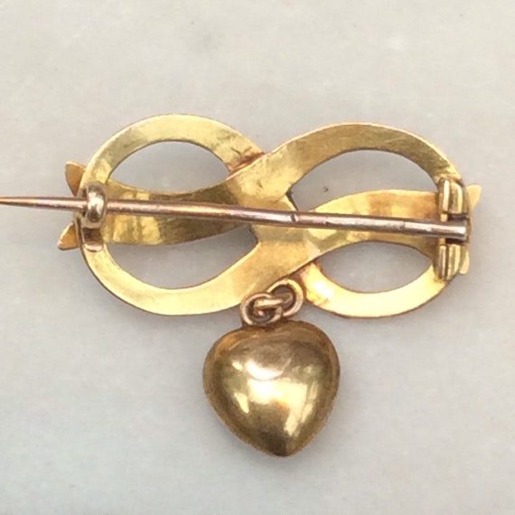 Antique Pearl Bow Swagged Heart Gold Brooch - 15ct - image 9