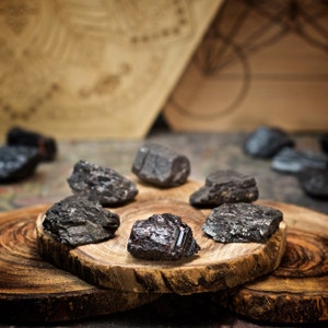 Six (6) Black Tourmaline Crystals for Grids | Crystal Sets for Grids | Crystal Healing Grid Kits | Crystal Grid Set | Crystal Grid Kit
