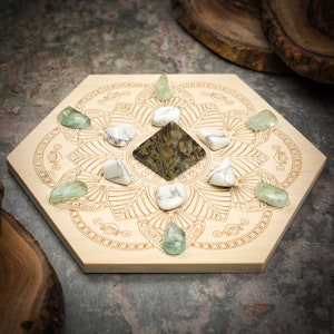 Strengthen Spiritual Power Mini Crystal Grid Set with Dragon Blood Jasper, Fluorite & Howlite | Spiritual Attunement Grid | Crystal Grid Kit
