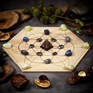 Large Confidence Boost Crystal Grid Set | Crystal Grid Kit | Sacred Geometry Grid Board with Crystals to help boost confidence