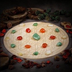 Large Attract Abundance Crystal Grid Set | Crystal Grid Kit with your choice of Grid Board | Attract Wealth Crystals | Crystal Grids