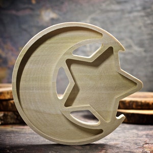 Crescent Moon and Star Crystal Dish | Moon & Star Ring Dish | Natural Wood Trinket Bowl | Crescent Moon Trinket Tray | Moon Star Wood Tray