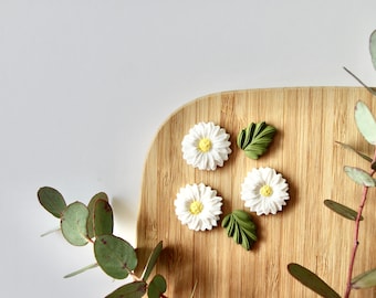 Daisy Magnet Set: Polymer Clay Fridge Magnets