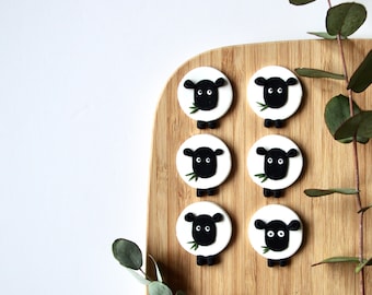 Polymer Clay Sheep Magnet: 'Hetty' the Nibbler