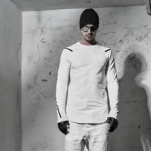 Geschweißte Naht Off-White Langarm Top: Urban Menswear