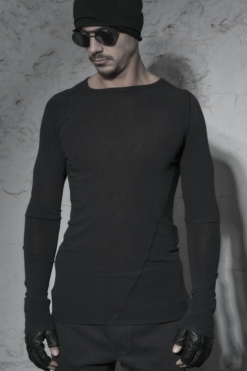 Black Top / Distorted Wool Shirt / Distorted Asymmetrical Shirt / Mens Clothing / Long Sleeved Asymmetric Top by POWHA imagem 5