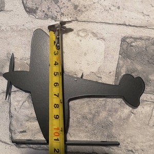 Airplane fence topper decorative art