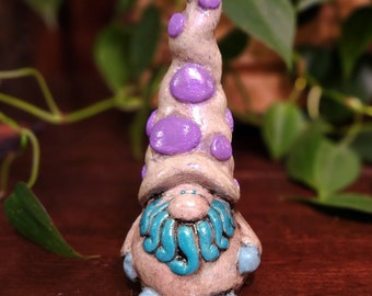 Groovy Hippy Gnome Figurine, Gnome Statuette