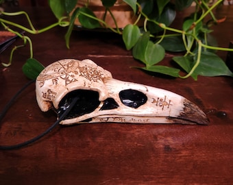 Raven Skull Figurine