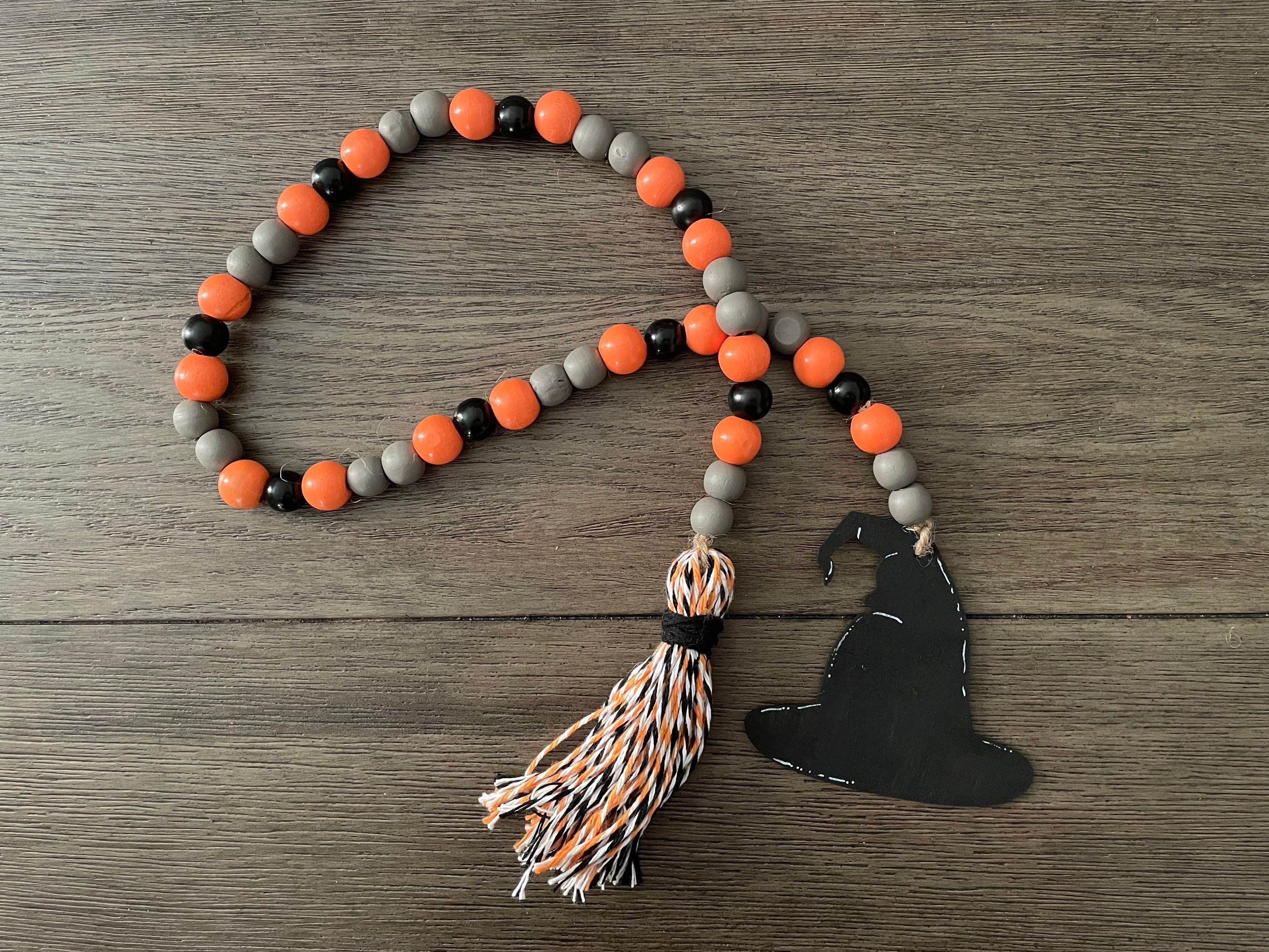 Halloween Witches Hat Wood Beaded Garland Decor Beads Tiered - Etsy Halloween Witches Hat Wood Beaded Garland Decor Beads Tiered - Etsy
