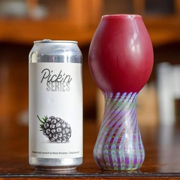 14-16oz Handblown craft beer glass with color changing wrap and rake bottom