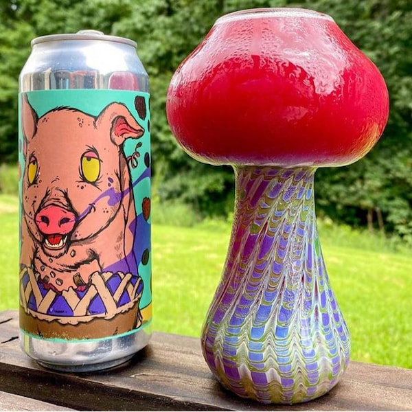 Mushroom Beer Glass - Handmade Fumed Borosilicate Wrap and Rake