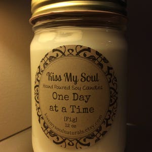Hand Poured Soy Scented 12 oz mason jar candles image 6