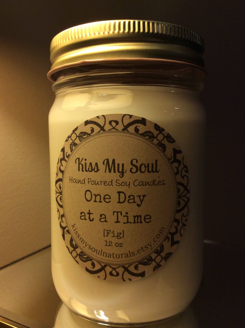 Hand Poured Soy Scented 12 oz mason jar candles image 6