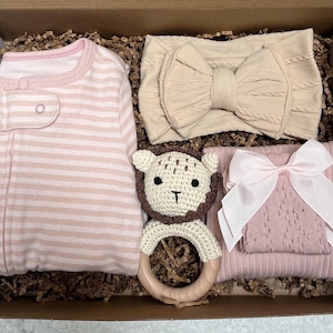 Baby Gift Box; New Mom Gift Box; New Baby Gift Set; Baby Shower Gift Set; Newborn Gift Box