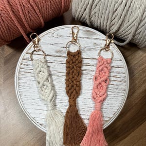 Macrame Keychain; Boho Keychain