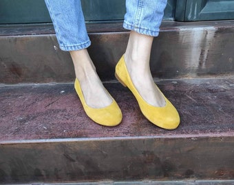 Yellow Suede Leather Ballet Flats ballerinas ballerina's ballerina pumps ballerina flats ballerina shoes ballet slippers ballet shoes