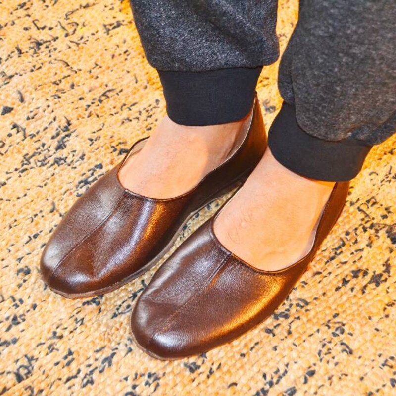 stylish leather slippers