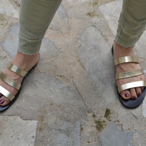 Sandalias de cuero hechas a mano doradas, zapatos planos de verano, zapatos de mujer, sandalias de gladiador, sandalias para mujer sandalias de verano