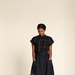 Skirt with buttons sewing pattern and projector file, Midi skirt PDF pattern,  Easy sewing for beginners