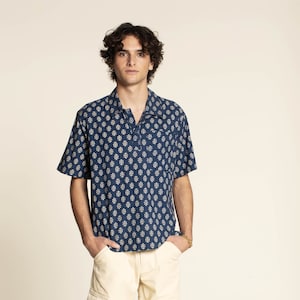 Woven Polo shirt sewing pattern and projector file, Men's sizes 2XS-4XL, Bowling shirt PDF sewing pattern