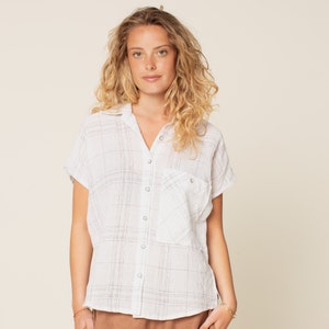 Oversized shirt sewing pattern, projector file and video tutorial, Women&#39;s PDF sewing pattern, sizes US 0-24/EU 30-54