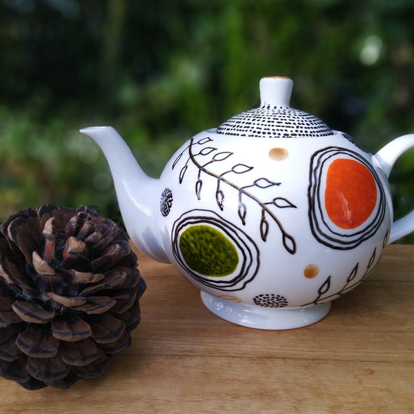 Porcelain teapot, large artisanal teapot 120 cl, hand painted orange green gold teapot