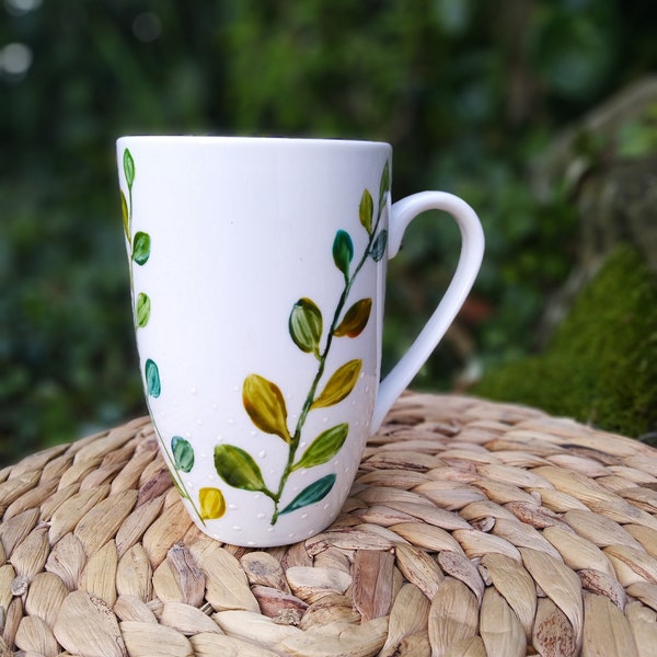 Mug haut porcelaine vert, grande tasse artisanale peinte à la main, tasse à café 400 ml, thème nature