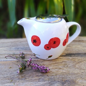 Red poppies porcelain teapot, flower teapot 50 cl, poppy wedding gift