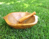 Handmade Rectangular Wooden Mortar and Pestle, Old Big Mortar for Grinding Spices, Seeds, Garlic, Rustic Wooden Mortar of the last Century