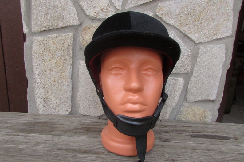 Helmet riding black velvet number 59 Hat for riding Old hat riding Dover Saddlery Riding cap Horseback riding helmet