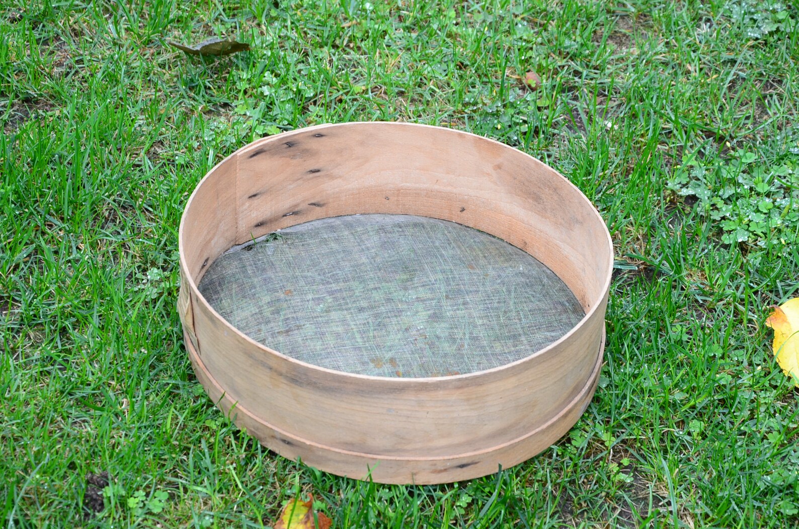 Old round wooden sieve Wooden sieve sieve for flour Old Etsy