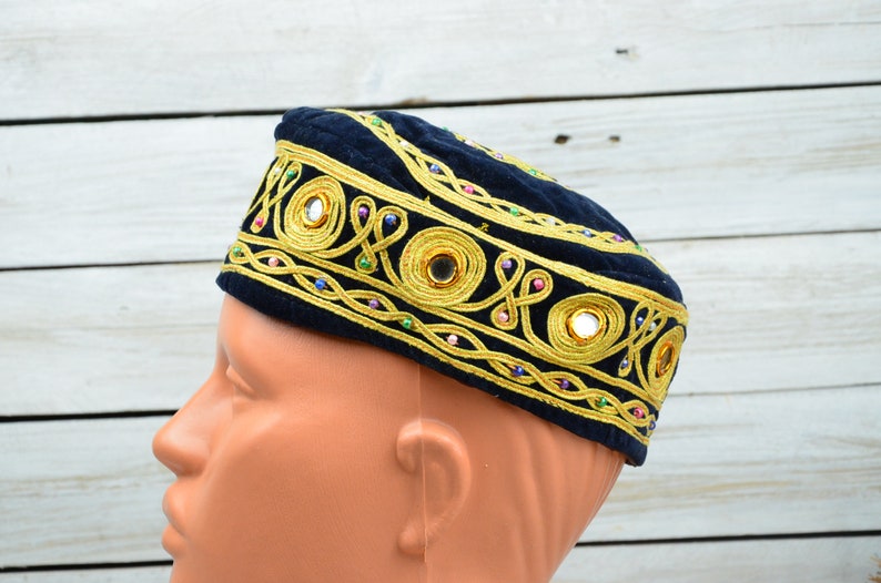 Uzbek hat Tubeteika Men and women skullcap Fabric cap Islam hat Traditional hat Tubeteika