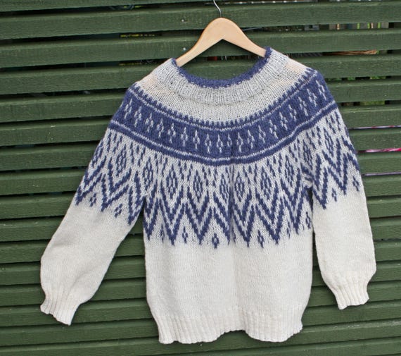Hand knitted classy icelandic sweater | NORDIC NIGHTS | a women's sweater, warm wrap. Ready to ship.