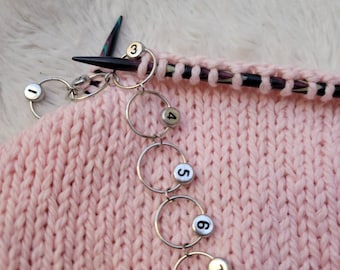 Stitch markers with numbers, progress keepers, knitting row counter, fits up to us eight knitting needles