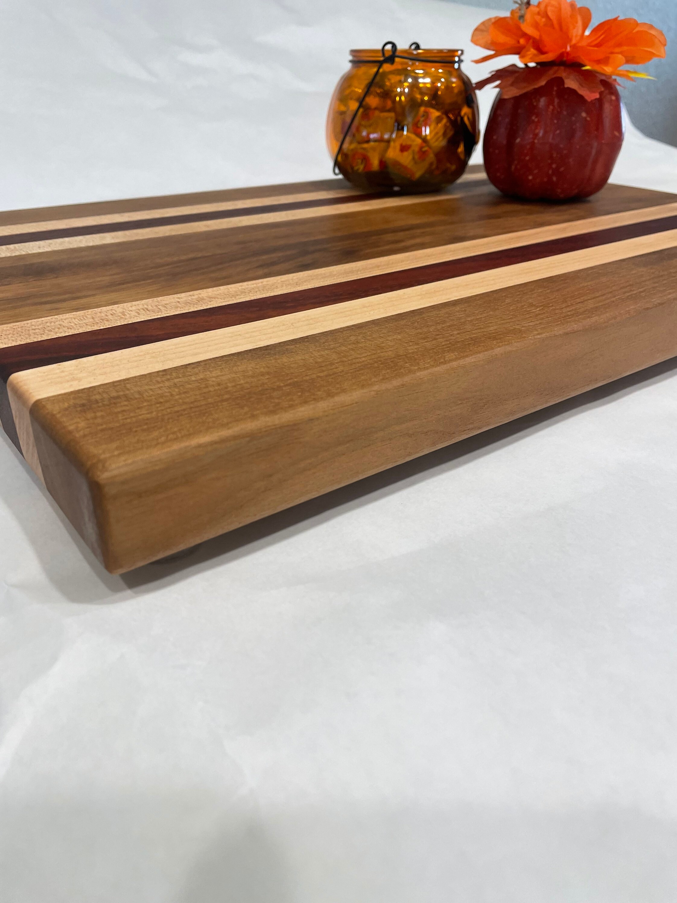 1/2 Thick Amber Bamboo Custom Cutting Board - Natural Edge Grain - Cutting  Board Company - Commercial Quality Plastic and Richlite Custom Sized Cutting  Boards