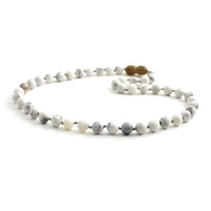 Howlith Edelstein Halskette 6 mm Perlen weiß Schmuck geknotet Choker für Männer Frauen collier | Howlith-Halskette | Collier d&#39;Howlith