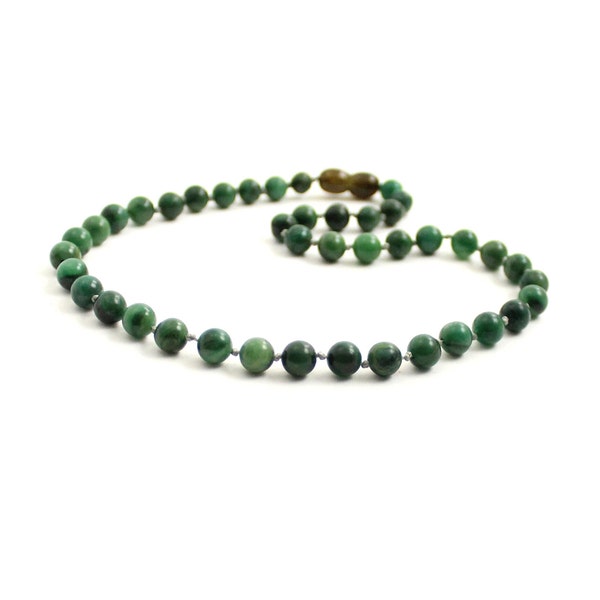 African Jade Gemstone Necklace 6 mm Beads Green Jewelry Knotted Choker for Men Women | collier de jade africain | afrikanische Halskette