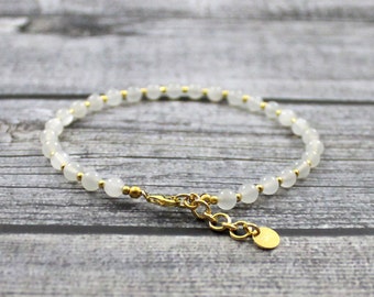 Minimalistische maansteen enkelband voor volwassenen vrouwen | Wit Natuurlijk | Kralen van 4 mm | Gemaakt met sterlingzilver 925 | Edelsteensieraden | Kralen